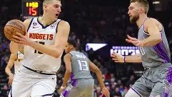 一竞技体育- 底特律变人视角调整 